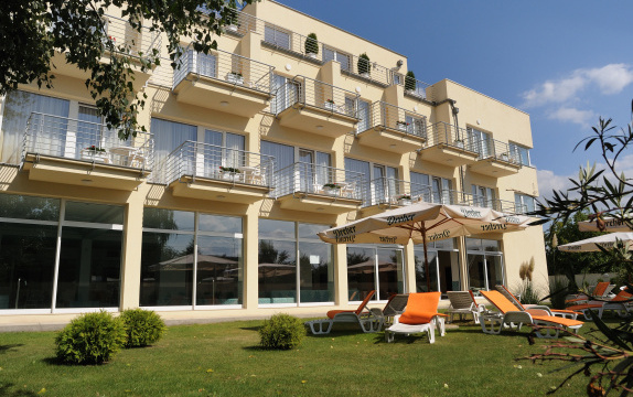 Kt Korona Konferencia & Wellness Hotel, Balatonszrsz