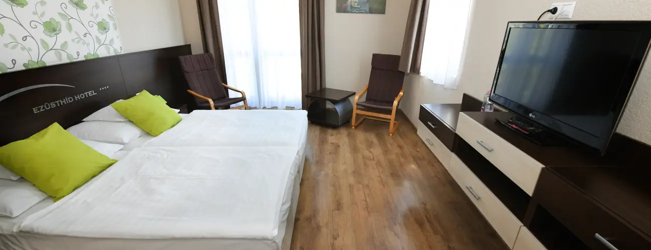 Ezsthd Hotel Veszprm - Kedvezmnyes r csaldok rszreak reggelis elltssal (1 jtl)